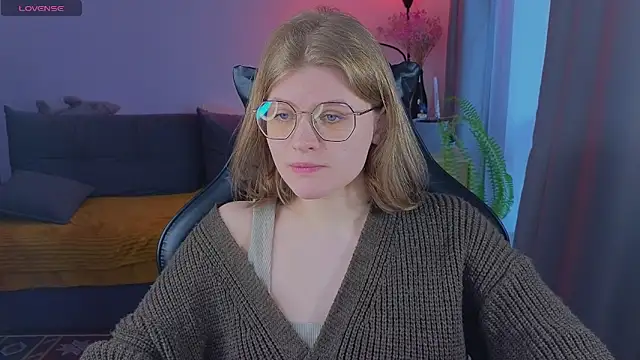  JessieVibes online show from March 31, 2:19 pm