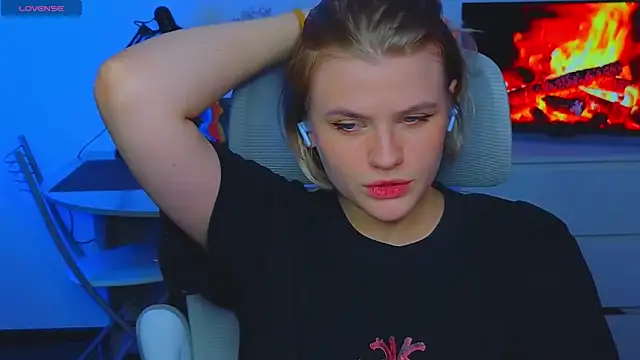  JessieVibes online show from January 26, 3:25 pm