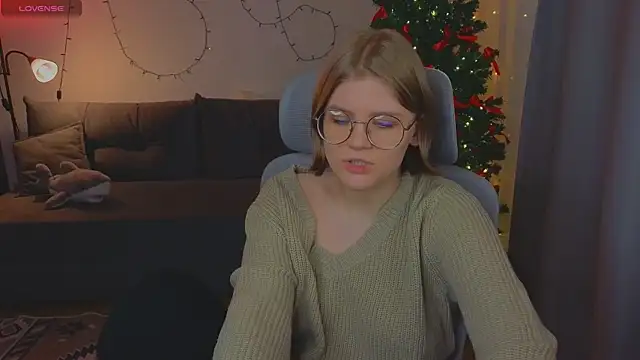  JessieVibes online show from December 4, 12:59 pm