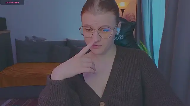  JessieVibes online show from March 28, 2:07 pm