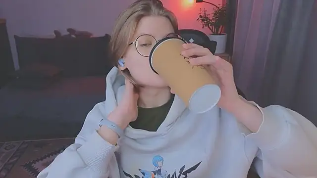  JessieVibes online show from February 13, 3:12 pm