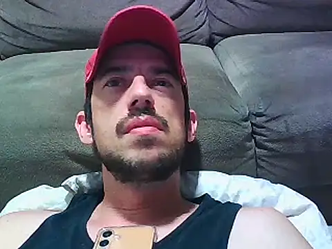 Snapshot of uberdot chatting on January 24, 5:31 am uberdot online show from January 24, 5:31 am