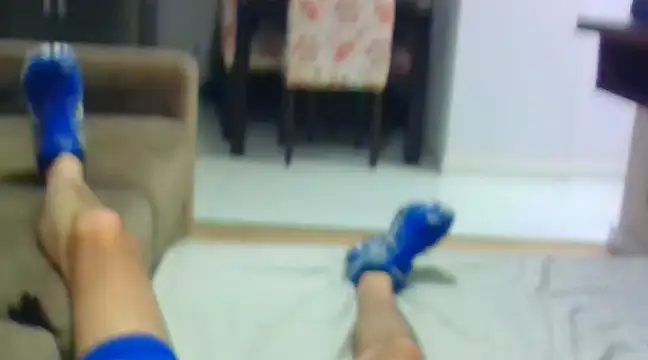 Snapshot of uberdot chatting on January 31, 6:57 am uberdot online show from January 31, 6:57 am