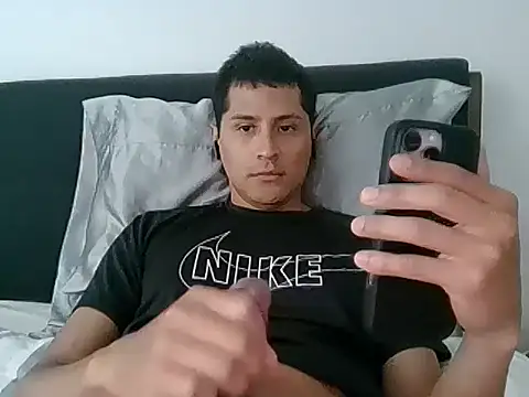 PerroDemonioHot online show from May 23, 8:52 pm