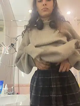 mollyEXD online show from February 7, 1:36 am