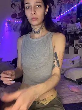 mollyEXD online show from January 17, 5:30 pm