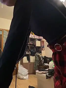 mollyEXD online show from November 17, 8:35 pm