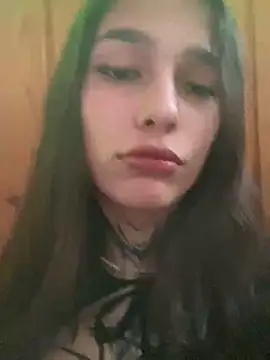 mollyEXD online show from September 21, 3:50 pm