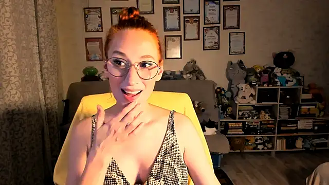 red rocco online show from October 18, 3:47 pm