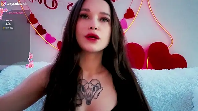 Snapshot of Arya_Black chatting on February 22, 4:07 am Arya Black online show from February 22, 4:07 am