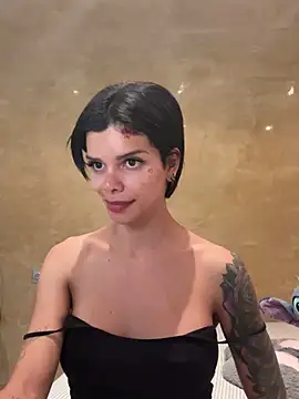 Snapshot of Rosariolovex chatting on February 3, 1:51 pm Rosariolovex online show from February 3, 1:51 pm