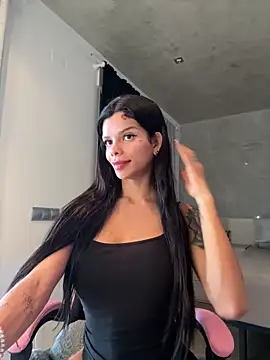 Snapshot of Rosariolovex chatting on February 19, 9:28 am Rosariolovex online show from February 19, 9:28 am