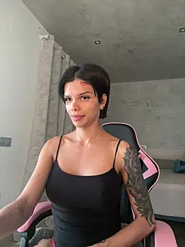 Snapshot of Rosariolovex chatting on January 28, 4:41 pm Rosariolovex online show from January 28, 4:41 pm