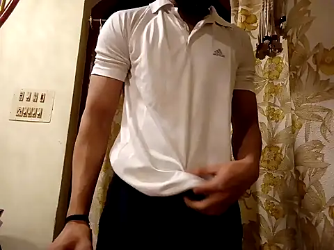 hot hunk boy online show from February 2, 5:58 pm