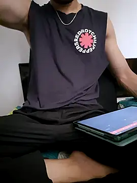 hot hunk boy online show from September 10, 7:51 am