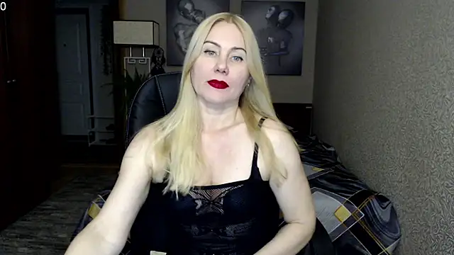 Snapshot of _Mire11a69 chatting on February 8, 4:46 pm Mire11a69 online show from February 8, 4:46 pm