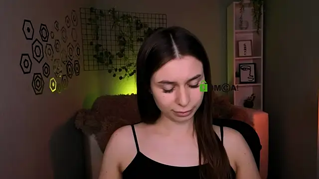 Snapshot of flora_ri chatting on December 17, 10:20 am flora ri online show from December 17, 10:20 am