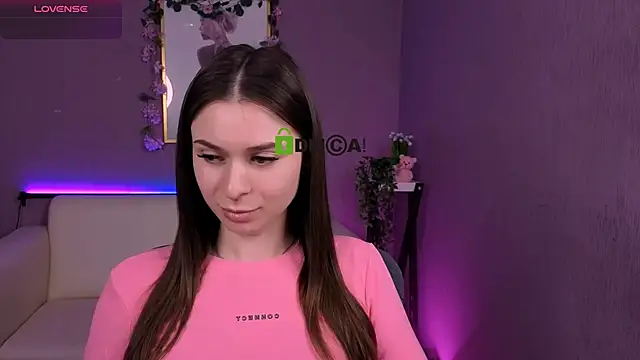 Snapshot of flora_ri chatting on February 26, 3:12 pm flora ri online show from February 26, 3:12 pm