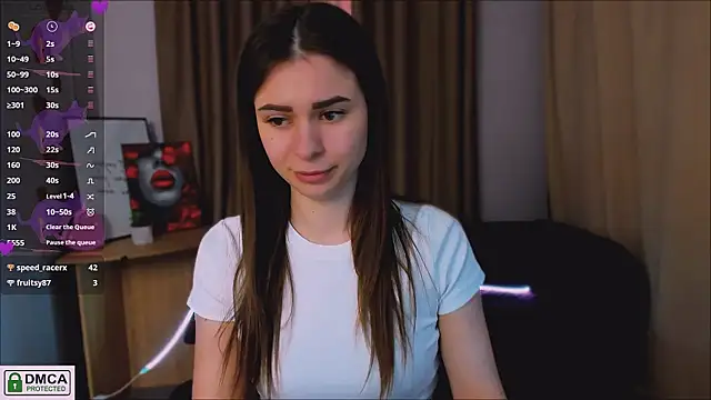 Snapshot of flora_ri chatting on March 19, 2:02 pm flora ri online show from March 19, 2:02 pm