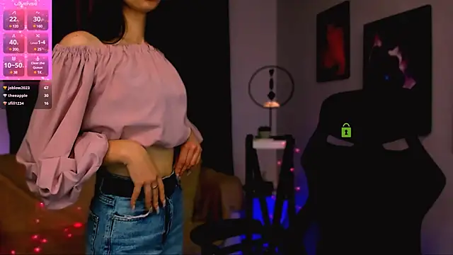 Snapshot of flora_ri chatting on February 6, 6:24 pm flora ri online show from February 6, 6:24 pm