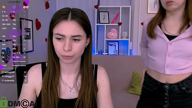 Snapshot of flora_ri chatting on March 18, 2:06 pm flora ri online show from March 18, 2:06 pm