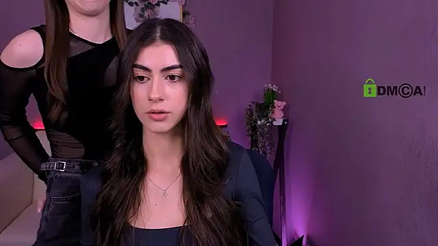 Snapshot of flora_ri chatting on March 3, 10:22 am flora ri online show from March 3, 10:22 am