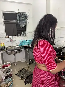 YourSuperTanya online show from February 10, 6:29 pm