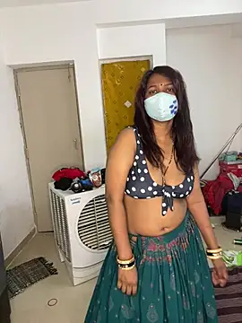 YourSuperTanya online show from May 8, 1:48 pm