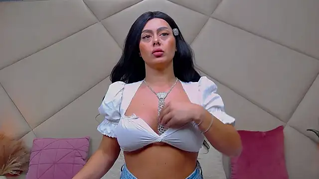 ChloeFrost online show from September 9, 5:17 am