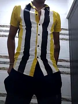 Snapshot of xx54362 chatting on November 4, 1:37 pm xx54362 online show from November 4, 1:37 pm