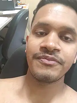 Snapshot of xx54362 chatting on March 14, 11:01 am xx54362 online show from March 14, 11:01 am