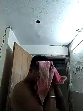 Snapshot of xx54362 chatting on October 21, 10:47 am xx54362 online show from October 21, 10:47 am