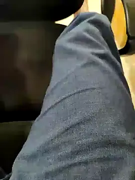 Snapshot of xx54362 chatting on January 18, 8:19 pm xx54362 online show from January 18, 8:19 pm