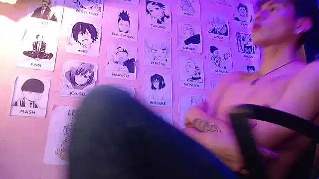 Snapshot of Mickey_Magic chatting on February 26, 6:51 am Mickey Magic online show from February 26, 6:51 am