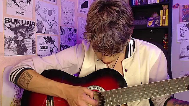 Snapshot of Mickey_Magic chatting on March 3, 8:19 am Mickey Magic online show from March 3, 8:19 am