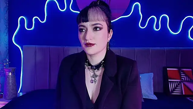 Snapshot of JeanneSabatier chatting on June 11, 7:33 pm JeanneSabatier online show from June 11, 7:33 pm