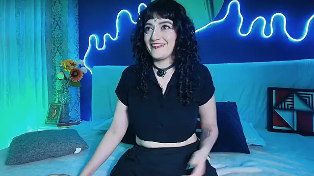 JeanneSabatier online show from April 18, 7:51 pm