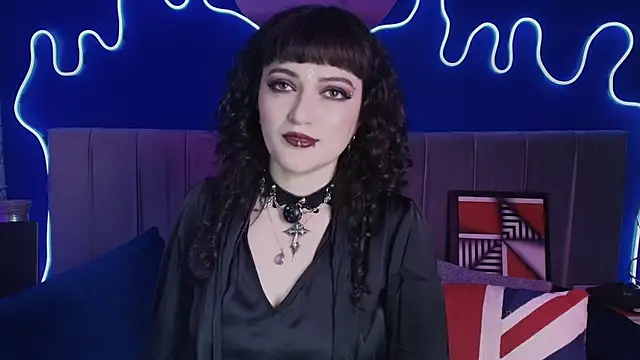 Snapshot of JeanneSabatier chatting on July 6, 7:49 pm JeanneSabatier online show from July 6, 7:49 pm