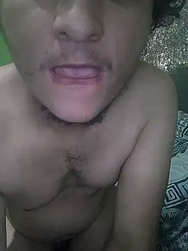 passivofoggozo69 online show from October 22, 2:38 pm