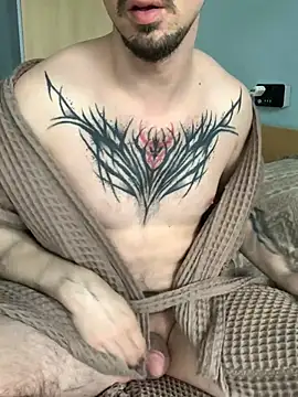 AssHunter4k online show from April 18, 9:44 am