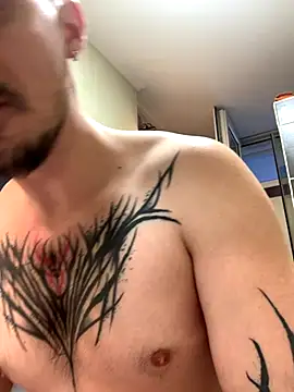 AssHunter4k online show from November 5, 7:33 am