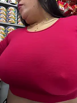 Miia Jazmin online show from March 6, 1:06 pm