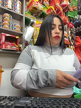 Miia Jazmin online show from November 18, 3:15 pm