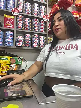 Miia Jazmin online show from March 13, 1:05 pm