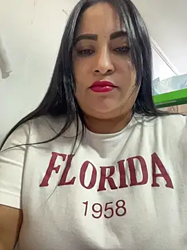 Miia Jazmin online show from April 25, 7:11 pm