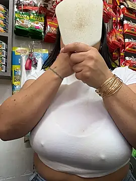 Miia Jazmin online show from December 14, 1:17 pm