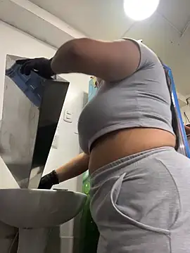 Miia Jazmin online show from November 26, 11:21 am