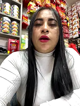 Miia Jazmin online show from September 23, 7:10 pm