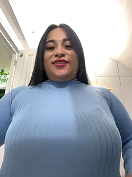 Miia Jazmin online show from October 2, 7:06 pm