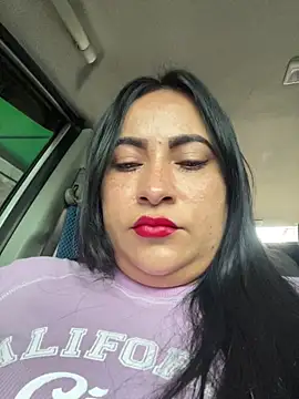 Miia Jazmin online show from April 11, 1:04 pm